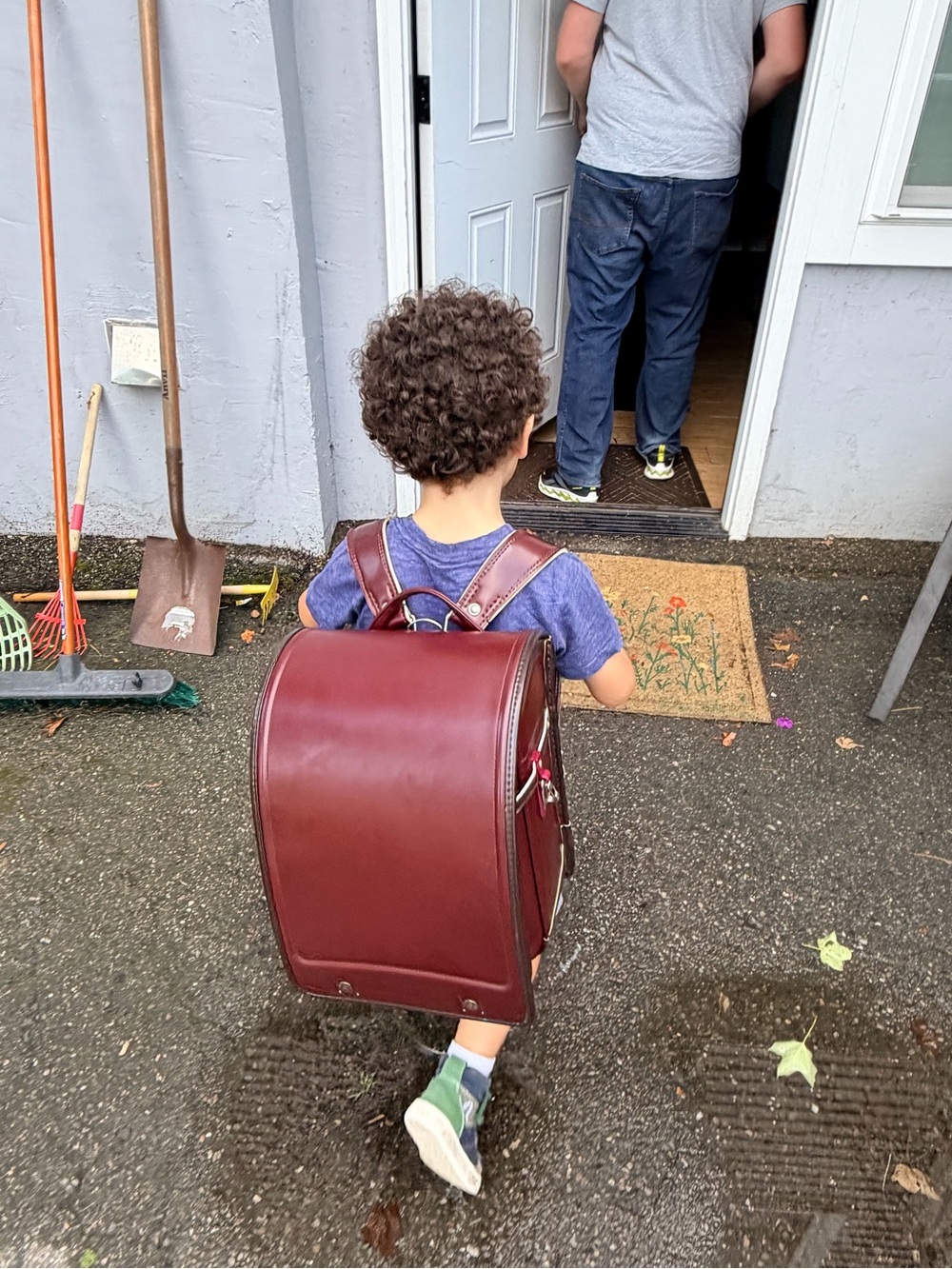Randoseru Children’s Burgundy School Backpack - Classic Structured Satchel - Picture 4 of 4
